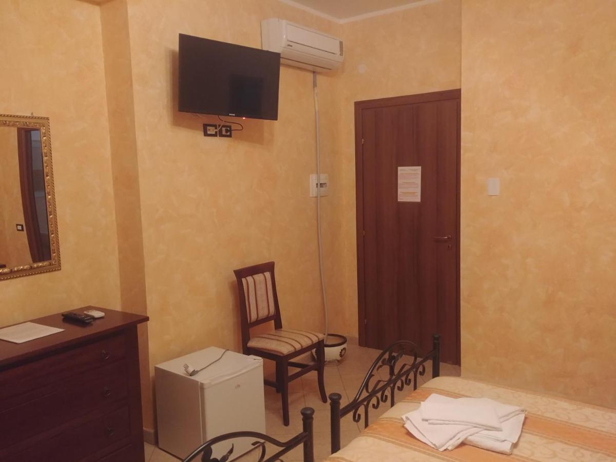 مبيت وإفطار كالاتابيانو Paradise House المظهر الخارجي الصورة
