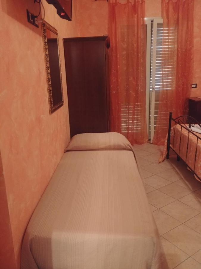 مبيت وإفطار كالاتابيانو Paradise House المظهر الخارجي الصورة